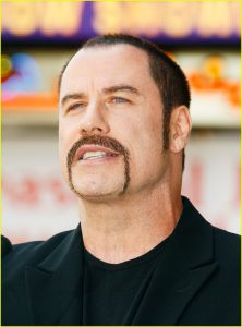 Travolta donará avión a museo de Georgia