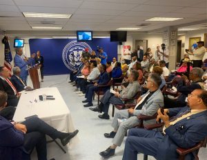 Director de Medios de la Presidencia Federico Reynoso juramenta voceros del Gobierno en Nueva York.