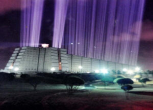 Faro a Colón volverá a iluminar con nuevo sistema de luces