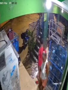 ¡Parece el Viejo Oeste! Guaricanos en terror por delincuentes en colmado