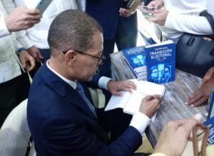 30 años de historia y evolución de nuestro sistema político en un sólo libro