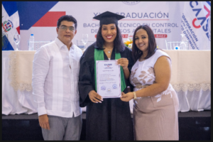 Fellito Suberví encabeza graduación de 35 nuevos bachilleres técnicos del Liceo CAASD