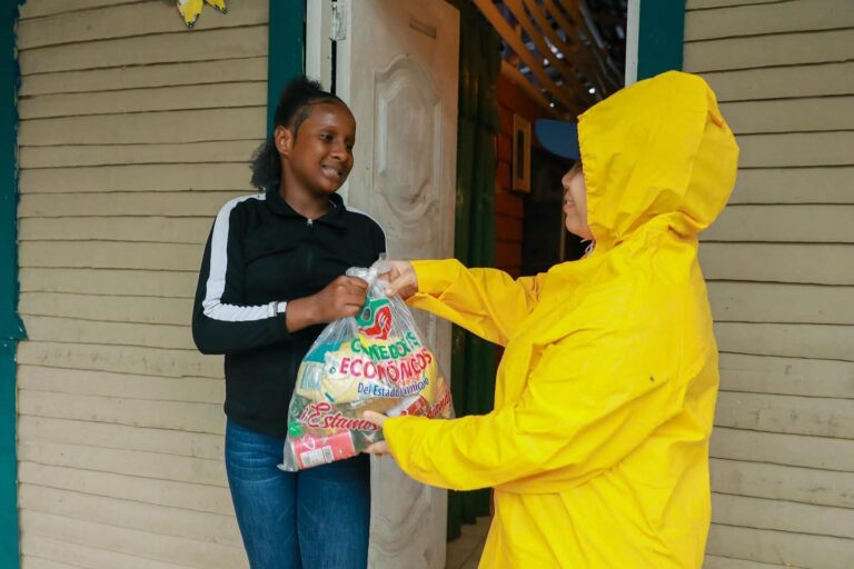 Regidora Adalgisa Núñez encabeza operativo de socorro y asistencia social junto a la Alcaldía y el Gabinete de Políticas Sociales
