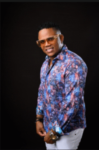 Manao Acicalao: El Bachatero que Sigue Ganando Terreno en la Escena Musical Dominicana