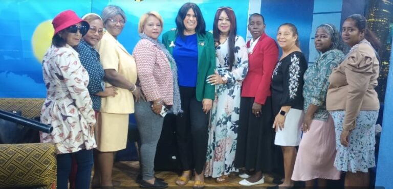 Mujeres líderes comunitarias de Santo Domingo Norte destacan labor social y promoción de valores del municipio Santo Domingo Norte.