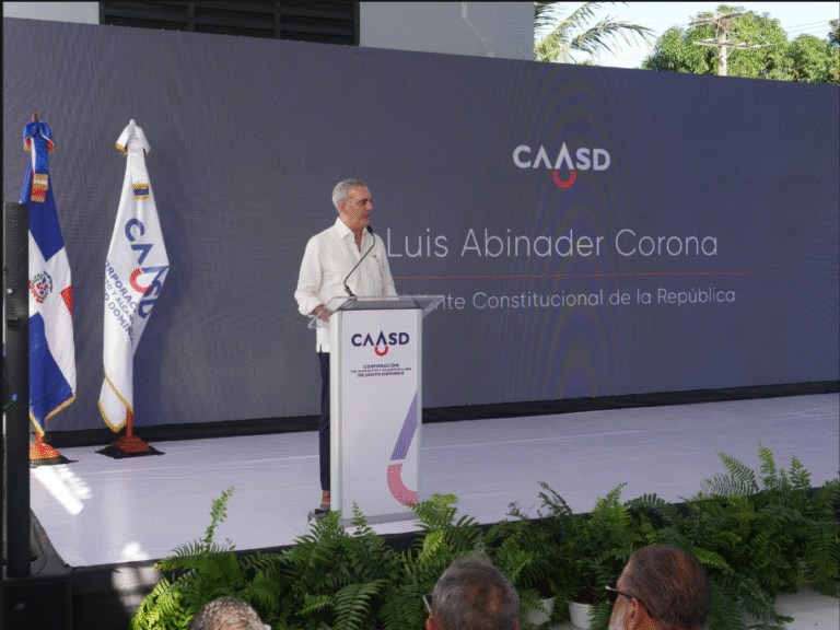 Presidente Abinader y Fellito Suberví ponen en servicio Acueducto por bombeo más grande del país; producirá más de 136 millones de galones diarios