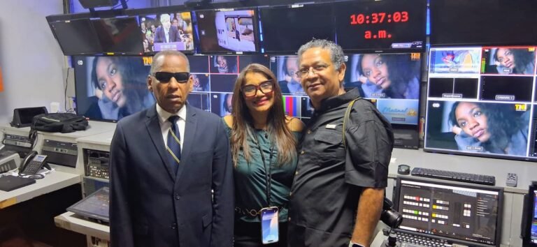 SNTP-SDE destaca solidez tecnológica del Grupo Burgos y acuerda agenda de capacitación para periodistas de ese municipio