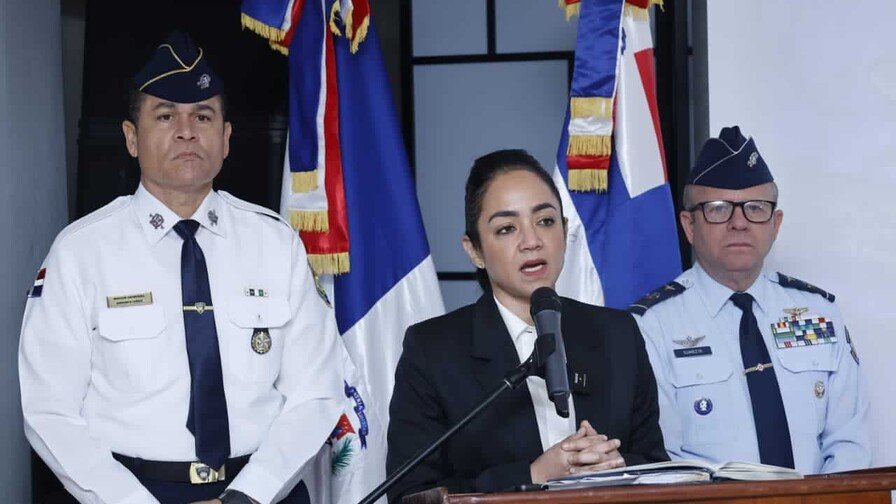 Operativo en el Gran Santo Domingo dejó más de 6 mil motocicletas retenidas y 19,000 fiscalizadas el fin de semana La entidad coordinará una revisión para detectar antecedentes penales u órdenes de arresto en los puntos de abordaje Ana AybarAna Aybar