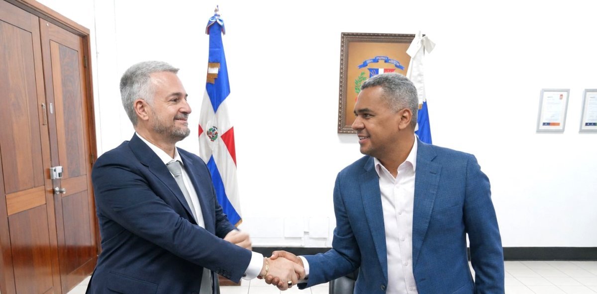 e acuerdo a un comunicado de la empresa, la decisión responde a una visión estratégica de largo plazo que prioriza la estabilidad del entorno de negocios por encima de cualquier disputa legal.
