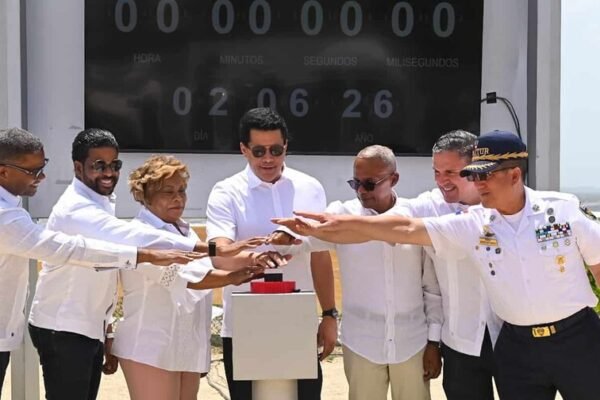 Las obras incluyen el malecón de Andrés, la Plaza Caracoles y el Parque Central, buscando un desarrollo turístico sostenible,