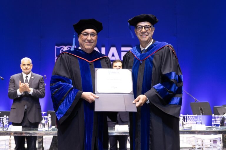 Unapec otorga Doctorado Honoris Causa al escritor y filósofo José Mármol